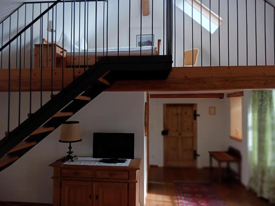 Privatunterkunft Gaestehaus Hans Moser *
